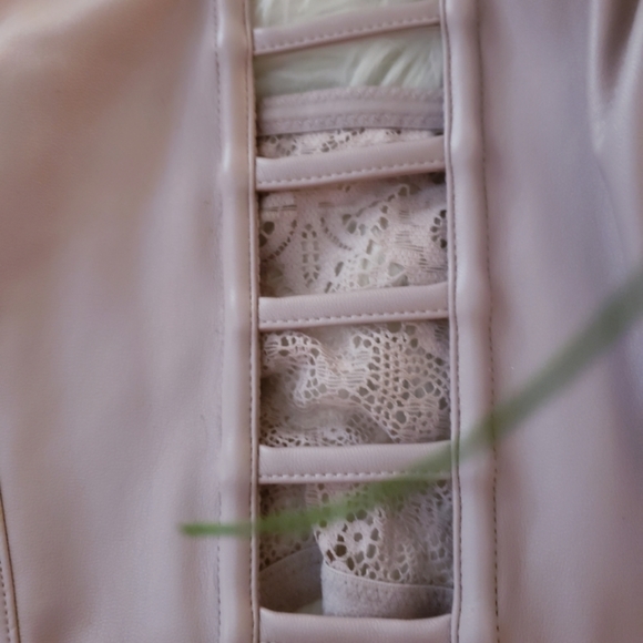 NWT VICTORIA'S SECRET CORSET BRA - Picture 2 of 5